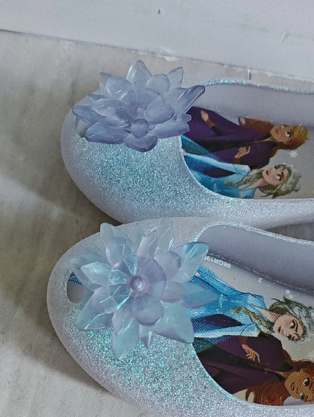 Mini Melissa Iridescent Glitter Ballet Flats with Flower Accent Size 4 Youth